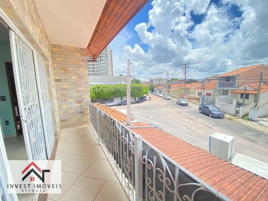 Foto 1 de Casa com 5 Quartos para venda ou aluguel, 409m² em Atibaia Jardim, Atibaia