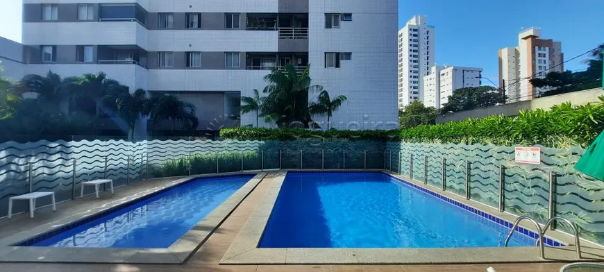 Foto 1 de Apartamento com 3 Quartos à venda, 62m² em Candeias, Jaboatão dos Guararapes