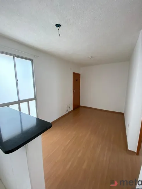 Foto 1 de Apartamento com 2 Quartos à venda, 44m² em Jardim Alianca, Resende