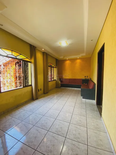 Foto 1 de Casa com 3 Quartos à venda, 182m² em Vila de Vecchi, Jundiaí