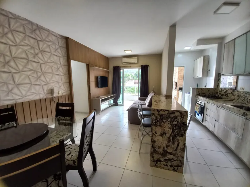 Foto 1 de Apartamento com 2 Quartos à venda, 70m² em Praia das Toninhas, Ubatuba