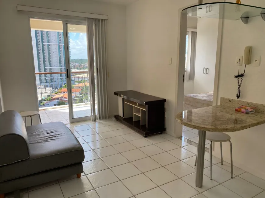 Foto 1 de Apartamento com 1 Quarto para alugar, 48m² em Caminho Das Árvores, Salvador