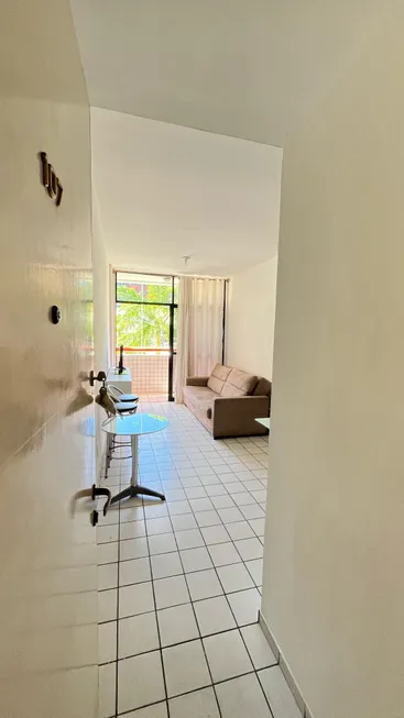 Foto 1 de Apartamento com 1 Quarto para alugar, 45m² em Ponta Verde, Maceió