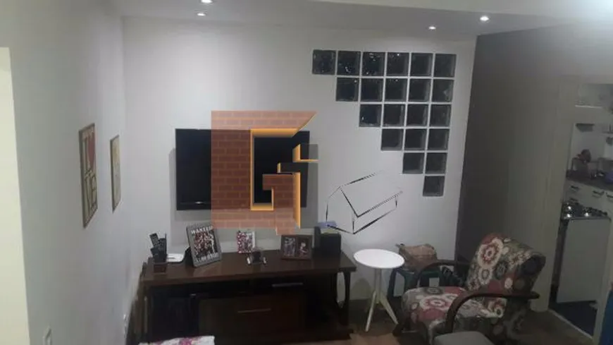 Foto 1 de Apartamento com 2 Quartos à venda, 55m² em Bingen, Petrópolis