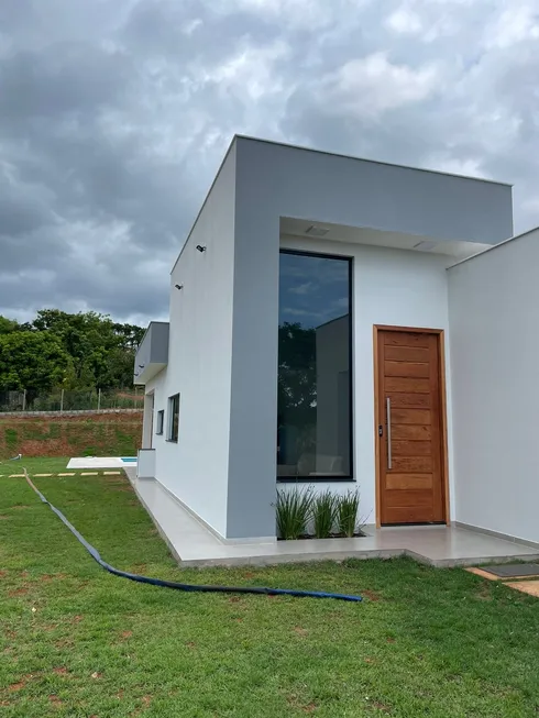 Foto 1 de Casa de Condomínio com 3 Quartos à venda, 1000m² em , Taquaraçu de Minas