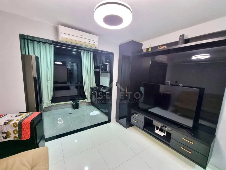 Foto 1 de Apartamento com 1 Quarto à venda, 35m² em Camboinhas, Niterói