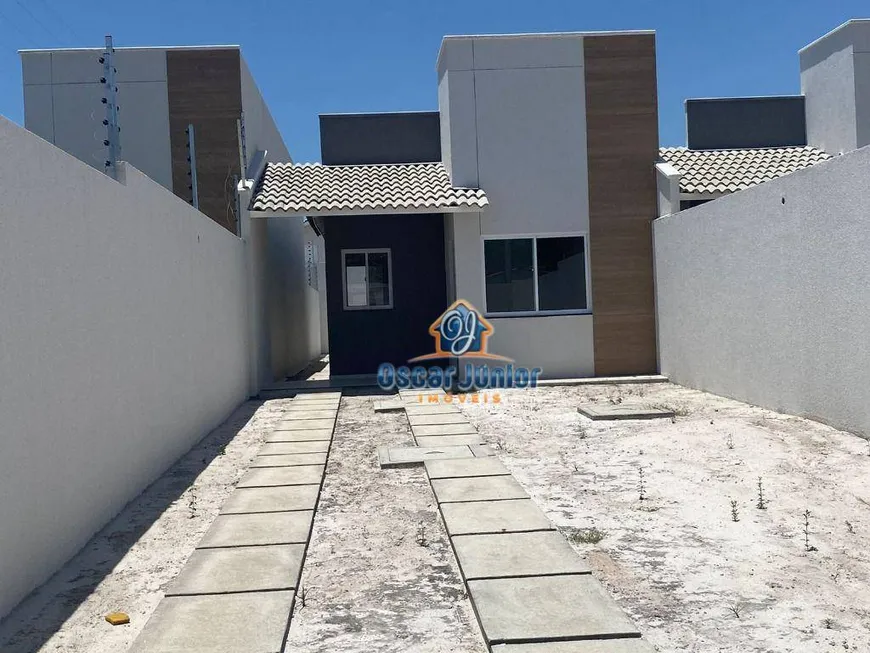 Foto 1 de Casa com 2 Quartos à venda, 71m² em Pires Façanha, Eusébio