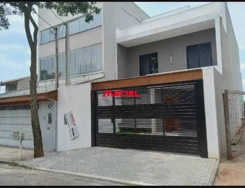 Foto 1 de Sobrado com 3 Quartos à venda, 171m² em Residencial Santa Paula, Jacareí