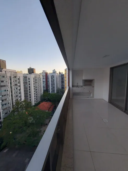 Foto 1 de Apartamento com 3 Quartos para venda ou aluguel, 167m² em Centro, Florianópolis