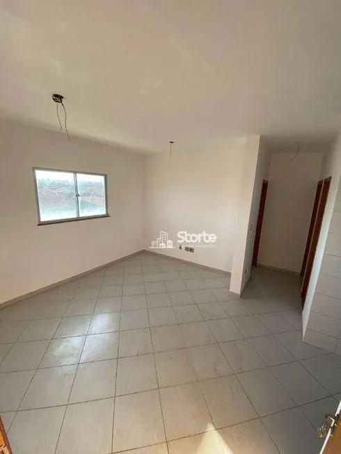 Foto 1 de Apartamento com 2 Quartos à venda, 50m² em Jardim Holanda, Uberlândia