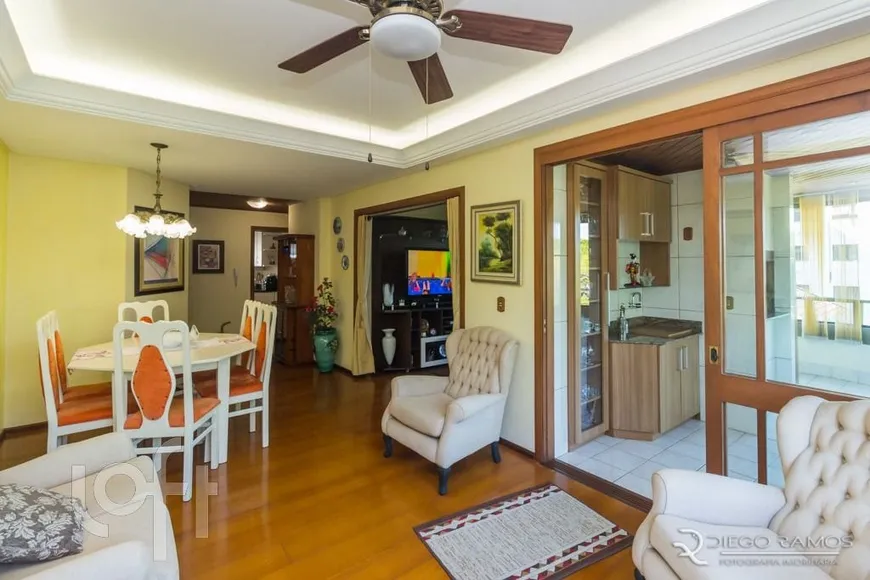 Foto 1 de Apartamento com 2 Quartos à venda, 121m² em Vila Ipiranga, Porto Alegre