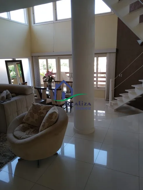 Foto 1 de Casa com 5 Quartos à venda, 290m² em Matapaca, Niterói