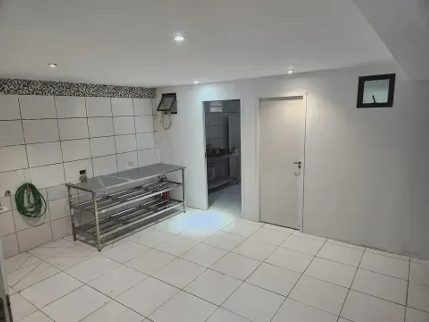 Foto 1 de Casa com 1 Quarto para alugar, 80m² em Vila Gomes, São Paulo