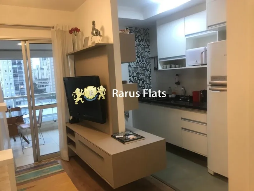 Foto 1 de Flat com 1 Quarto para alugar, 38m² em Moema, São Paulo