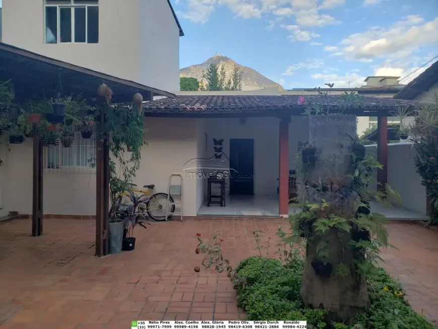 Foto 1 de Casa com 3 Quartos à venda, 360m² em Ilha dos Araujos, Governador Valadares