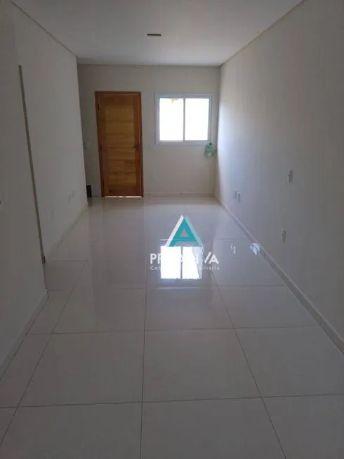 Foto 1 de Sobrado com 2 Quartos à venda, 101m² em Parque das Nações, Santo André