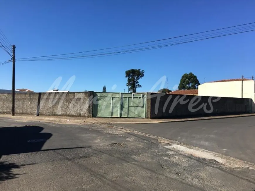 Foto 1 de Lote/Terreno à venda, 339m² em Jardim São João Batista, São Carlos