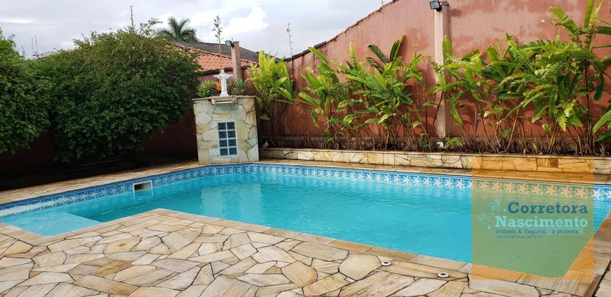 Foto 1 de Sobrado com 4 Quartos à venda, 600m² em Jardim Santa Maria, Jacareí