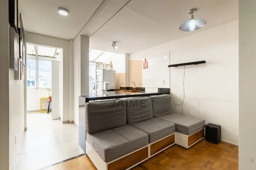 Foto 1 de Apartamento com 2 Quartos à venda, 56m² em Santa Cecília, São Paulo