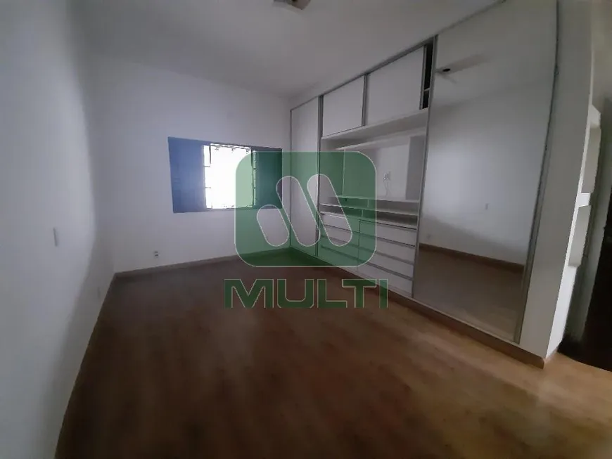 Foto 1 de Casa com 3 Quartos à venda, 225m² em Alto Umuarama, Uberlândia