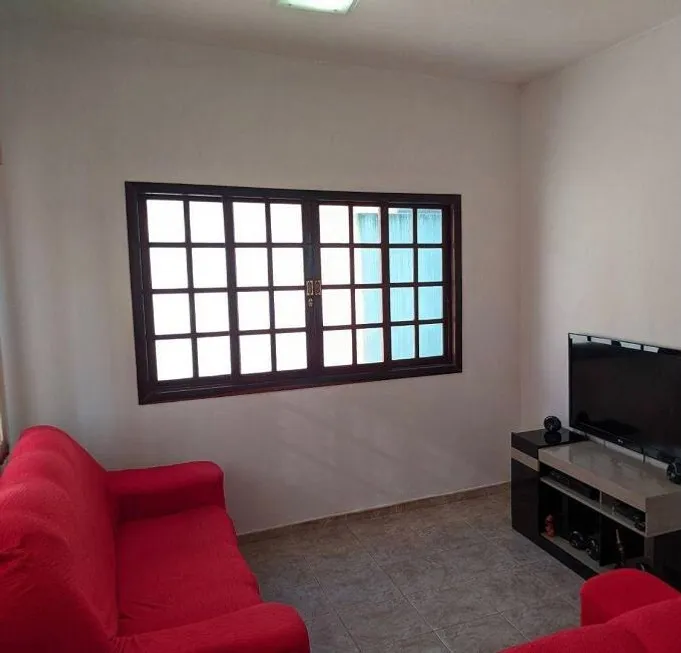 Foto 1 de Casa com 2 Quartos à venda, 70m² em Vila Ruy Barbosa, Salvador