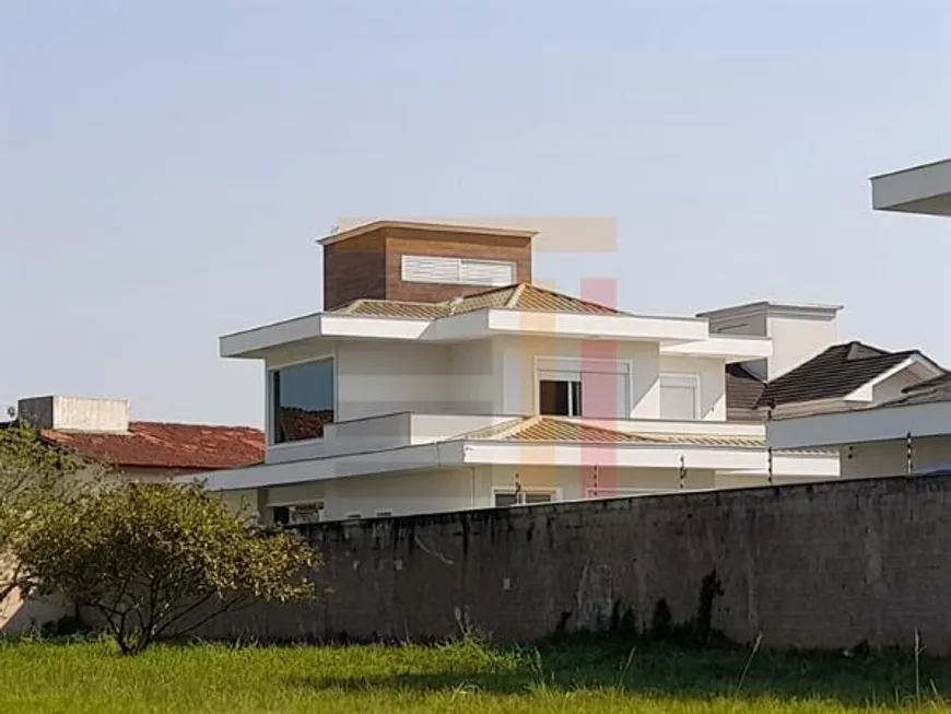 Foto 1 de Casa com 3 Quartos à venda, 322m² em Córrego Grande, Florianópolis