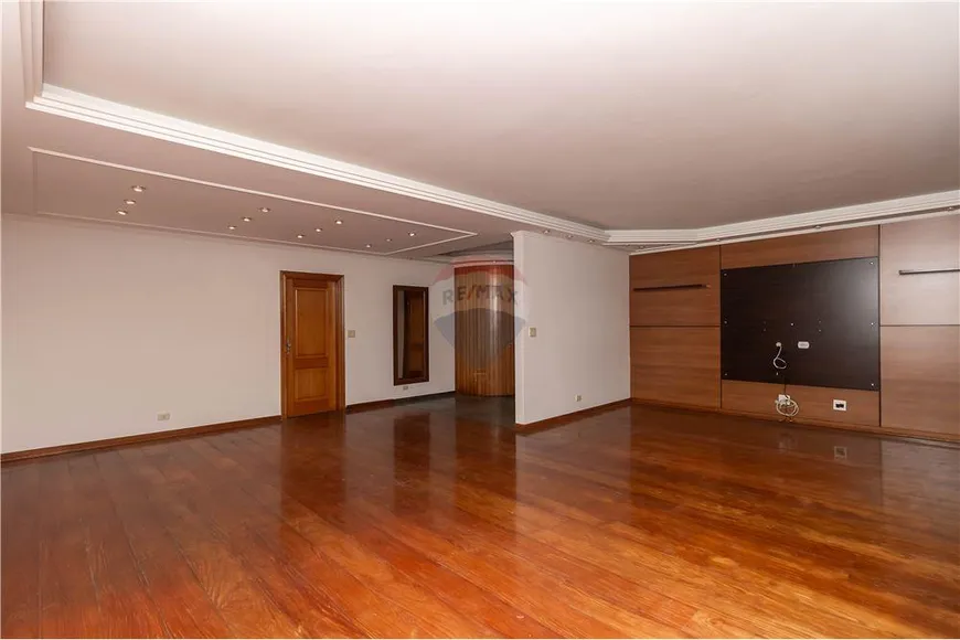 Foto 1 de Sobrado com 4 Quartos à venda, 433m² em Santana, São Paulo