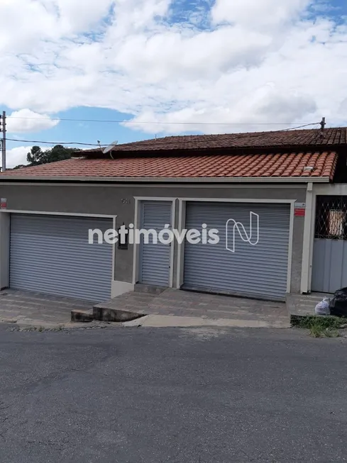 Foto 1 de Casa com 3 Quartos à venda, 400m² em Novo Progresso, Contagem