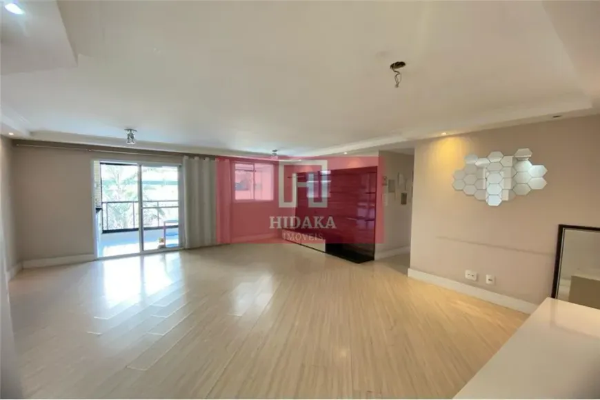 Foto 1 de Apartamento com 3 Quartos à venda, 115m² em Vila Bertioga, São Paulo