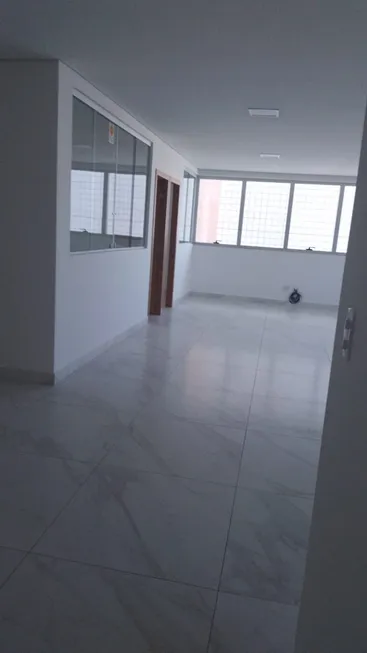 Foto 1 de Ponto Comercial para alugar, 198m² em Santo Agostinho, Belo Horizonte