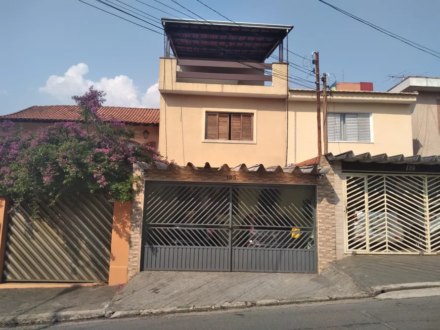 Foto 1 de Sobrado com 3 Quartos à venda, 302m² em Baeta Neves, São Bernardo do Campo