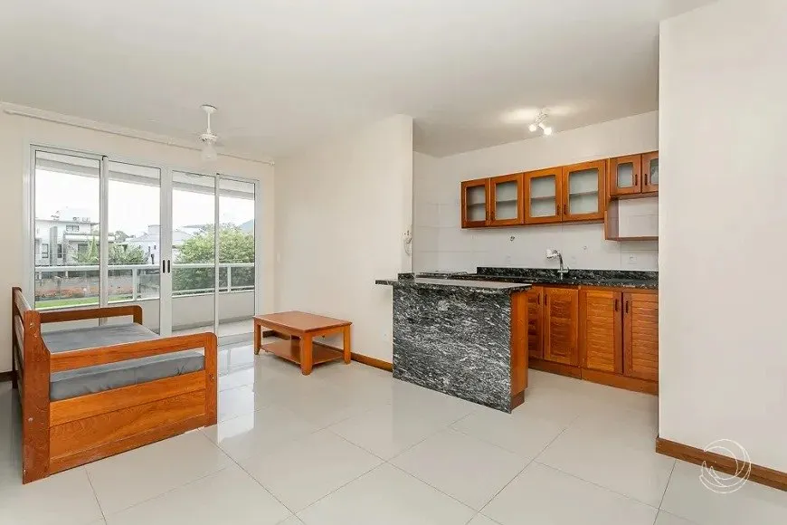 Foto 1 de Apartamento com 2 Quartos à venda, 71m² em Campeche, Florianópolis