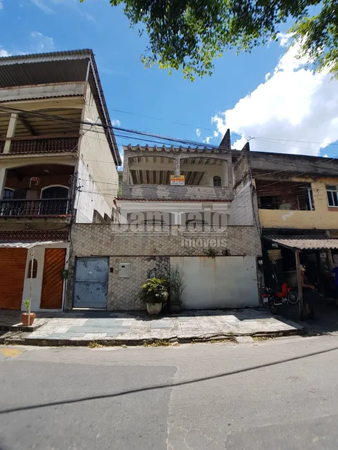 Foto 1 de Casa com 2 Quartos para alugar, 192m² em Senador Vasconcelos, Rio de Janeiro