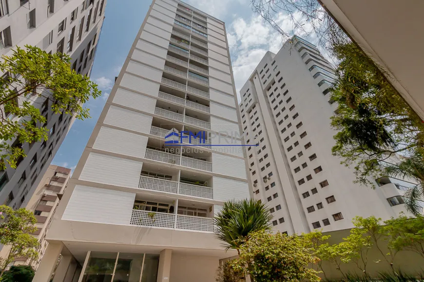 Foto 1 de Apartamento com 3 Quartos à venda, 160m² em Santa Cecília, São Paulo