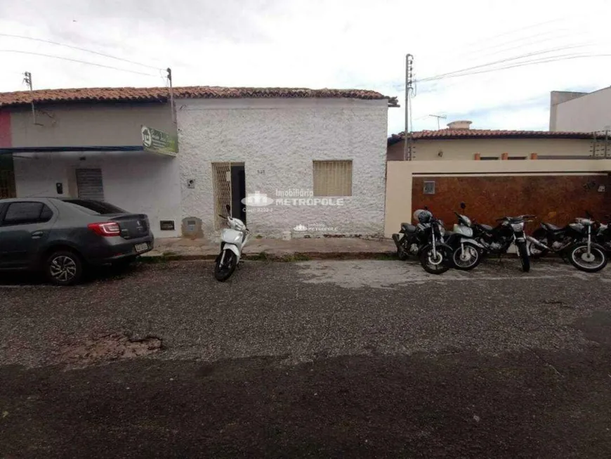 Foto 1 de Casa com 2 Quartos para alugar, 90m² em Centro, Teresina