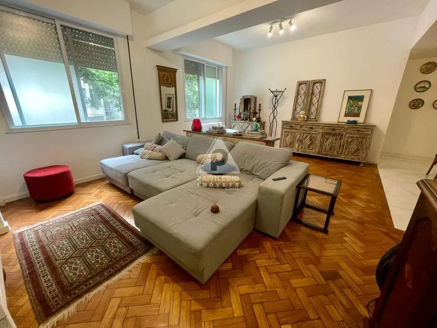 Foto 1 de Apartamento com 2 Quartos à venda, 114m² em Copacabana, Rio de Janeiro