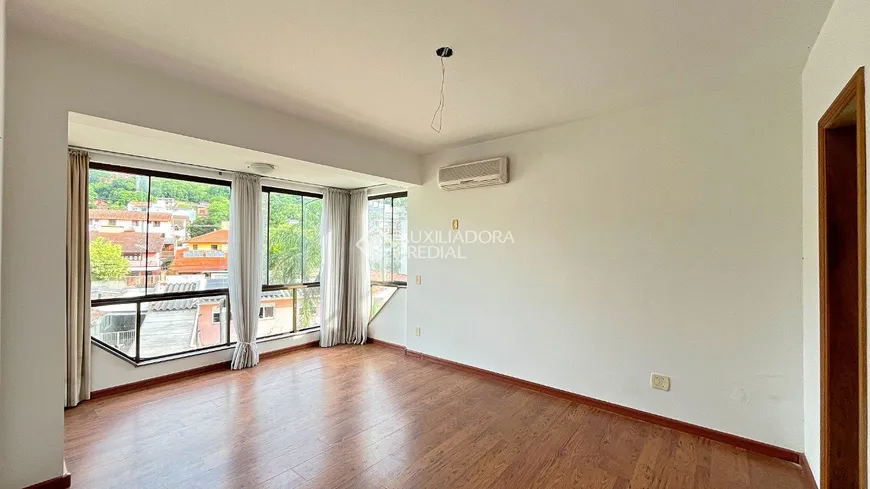 Foto 1 de Apartamento com 2 Quartos à venda, 89m² em Tristeza, Porto Alegre