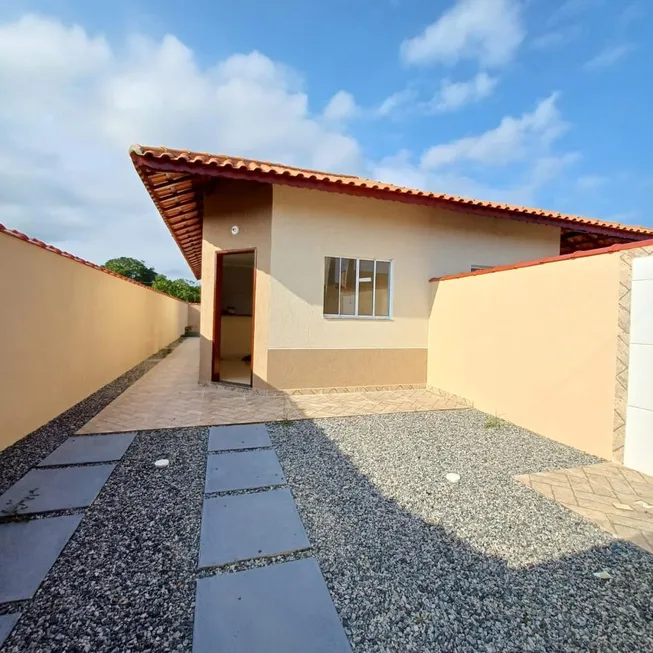 Foto 1 de Casa com 1 Quarto à venda, 50m² em Savoy , Itanhaém