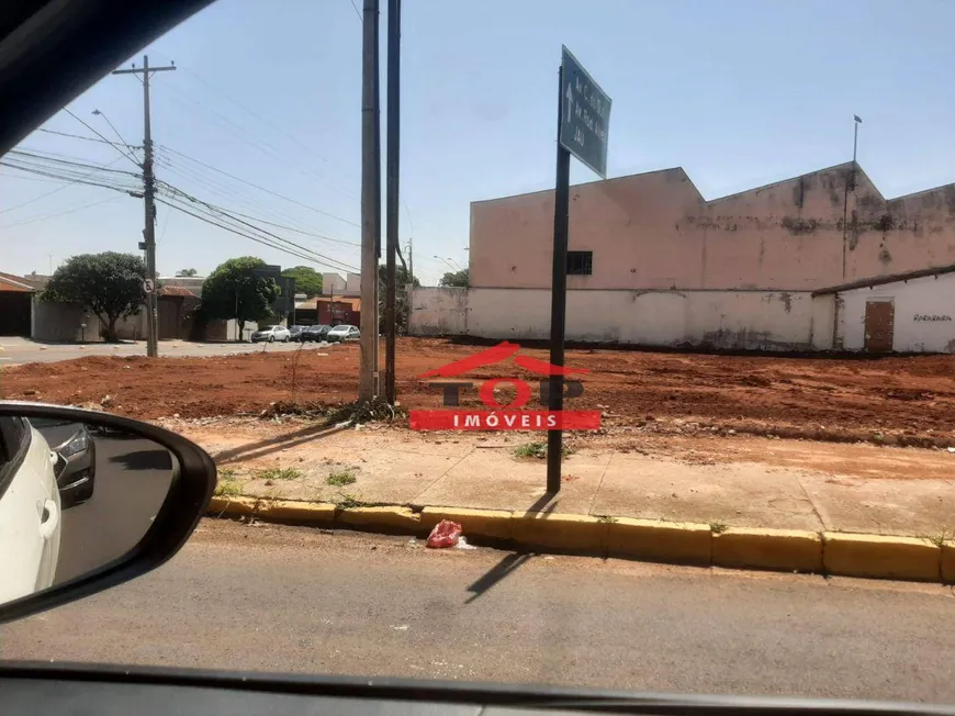 Foto 1 de Lote/Terreno para venda ou aluguel, 749m² em Jardim Marambá, Bauru