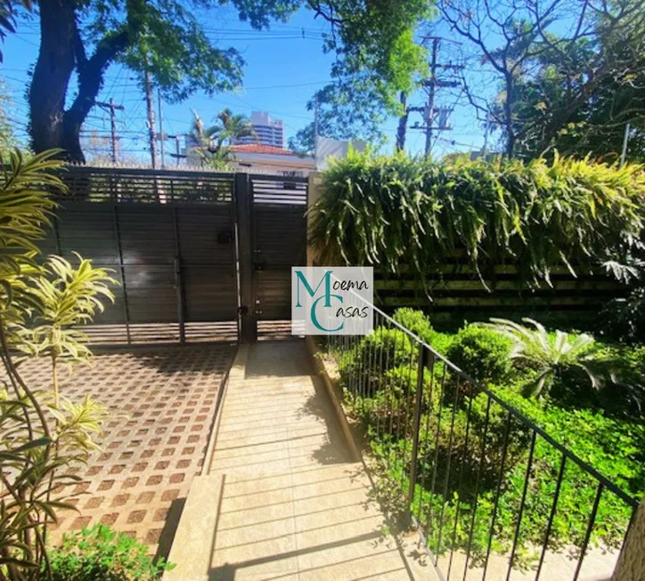 Foto 1 de Casa com 3 Quartos à venda, 250m² em Moema, São Paulo