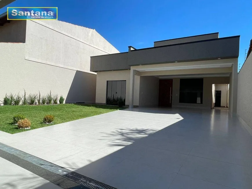Foto 1 de Casa com 3 Quartos à venda, 215m² em Estancia Itaguai, Caldas Novas