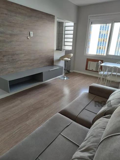 Foto 1 de Apartamento com 1 Quarto à venda, 43m² em Centro Histórico, Porto Alegre