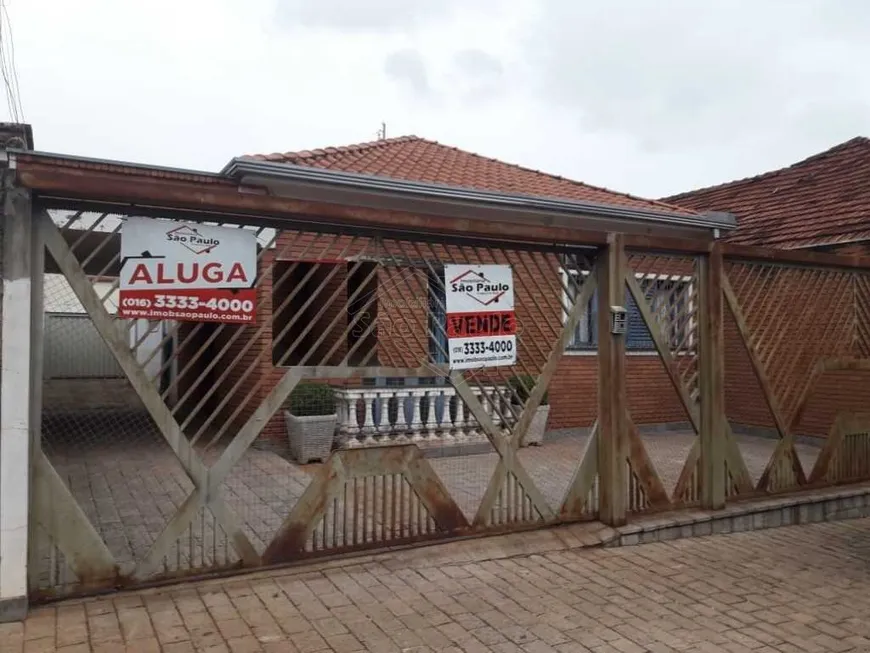 Foto 1 de Casa com 5 Quartos à venda, 220m² em Vila Xavier, Araraquara