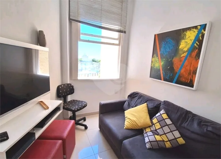 Foto 1 de Apartamento com 1 Quarto à venda, 30m² em Urca, Rio de Janeiro