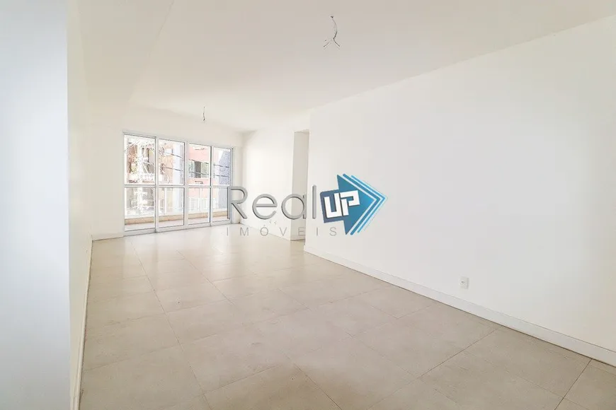 Foto 1 de Apartamento com 4 Quartos à venda, 164m² em Lagoa, Rio de Janeiro