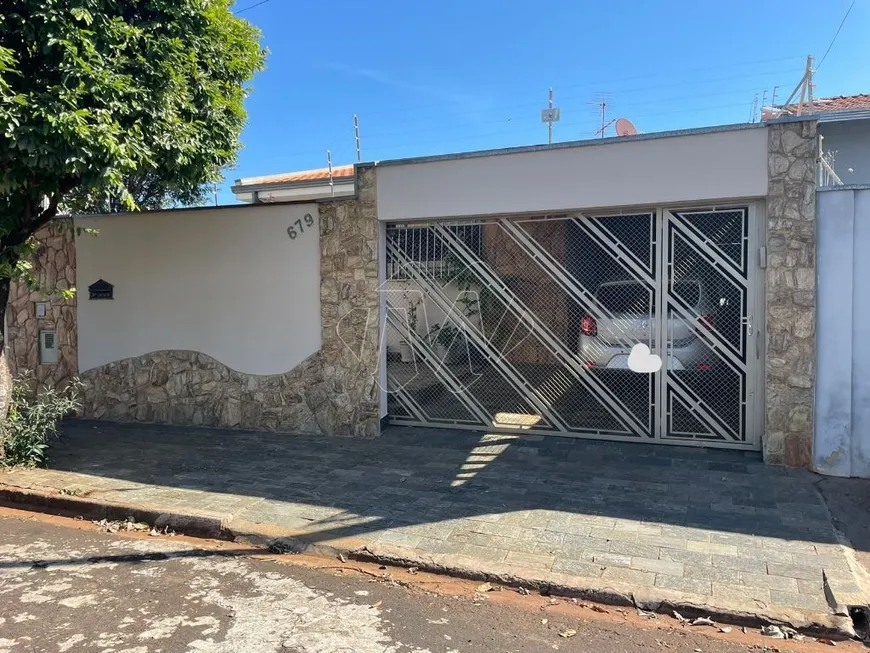 Foto 1 de Casa com 3 Quartos à venda, 168m² em Jardim Santa Julia, Araraquara
