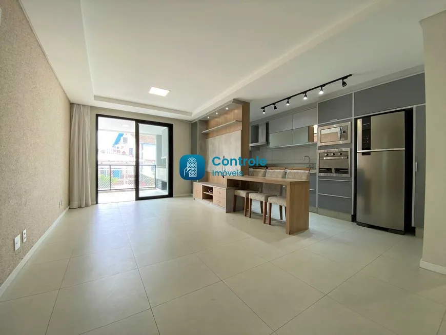 Foto 1 de Apartamento com 3 Quartos à venda, 110m² em Centro, São José