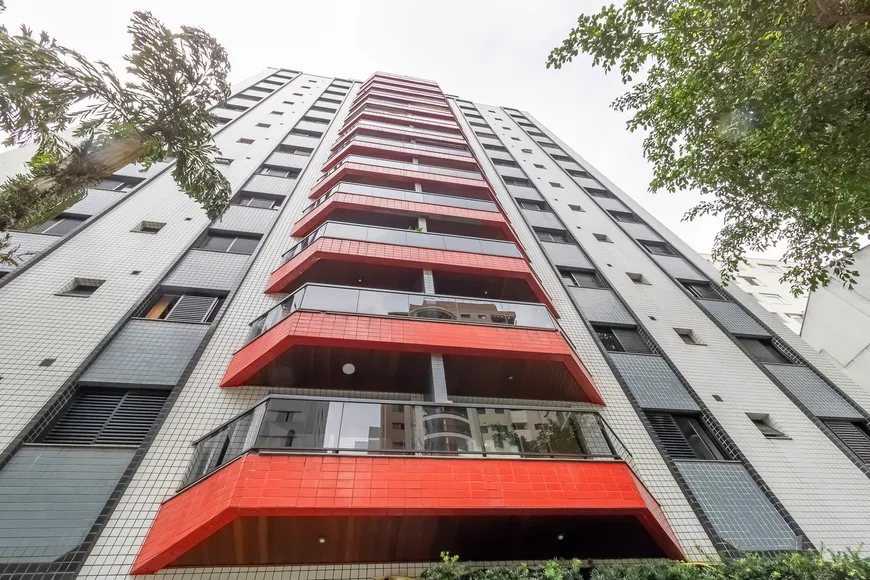 Foto 1 de Apartamento com 2 Quartos à venda, 80m² em Higienópolis, São Paulo