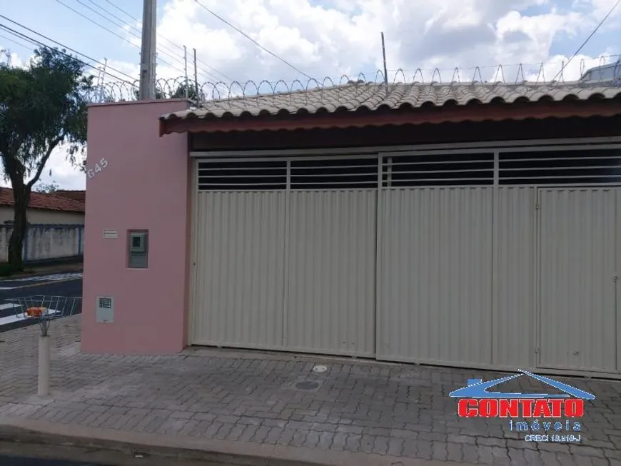 Foto 1 de Casa com 2 Quartos para alugar, 75m² em Vila Costa do Sol, São Carlos