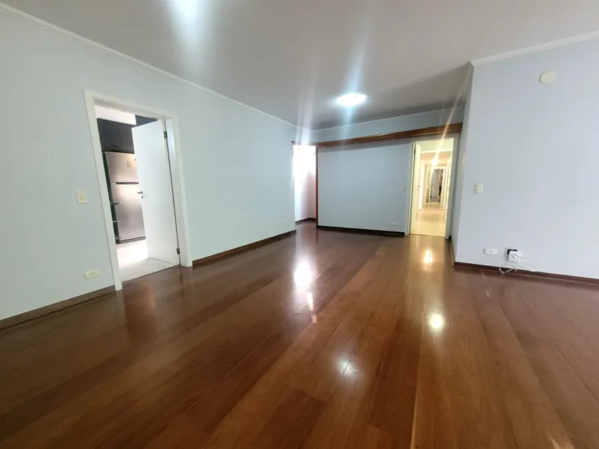 Foto 1 de Apartamento com 4 Quartos para alugar, 170m² em Moema, São Paulo